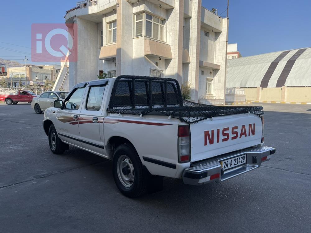 نیسان بیک اب